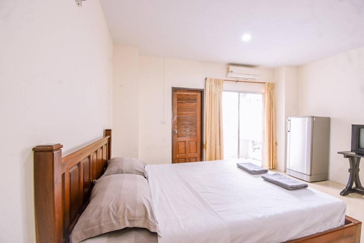 We Residence Pattaya Exterior photo